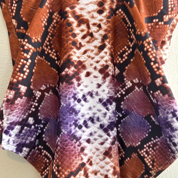 NWOT Sandy Beach Snake Skin One piece swimsuit - Picture 8 of 8
